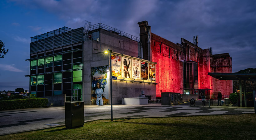 brisbane powerhouse arts venue lit up at night